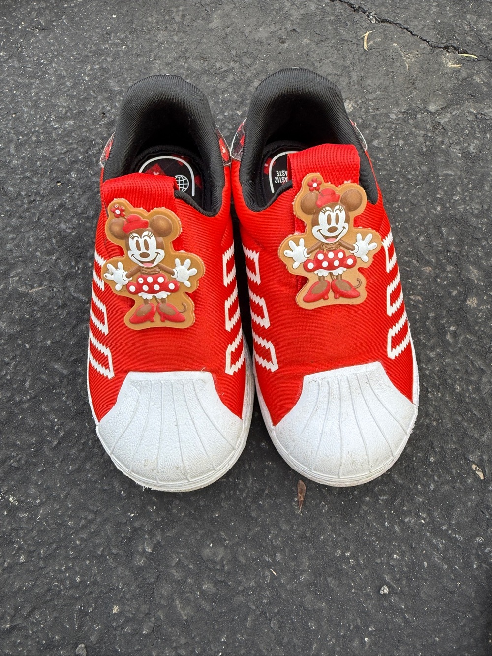 Adidas Kids Red Minnie Mouse Slip-On Sneakers size 7.5